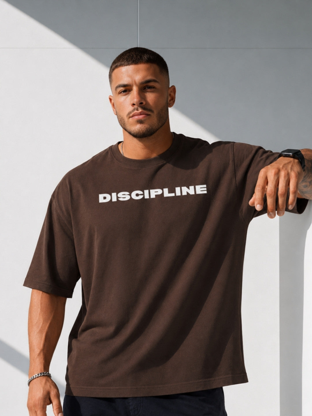 Brown DISCIPLINE t-shirt styled